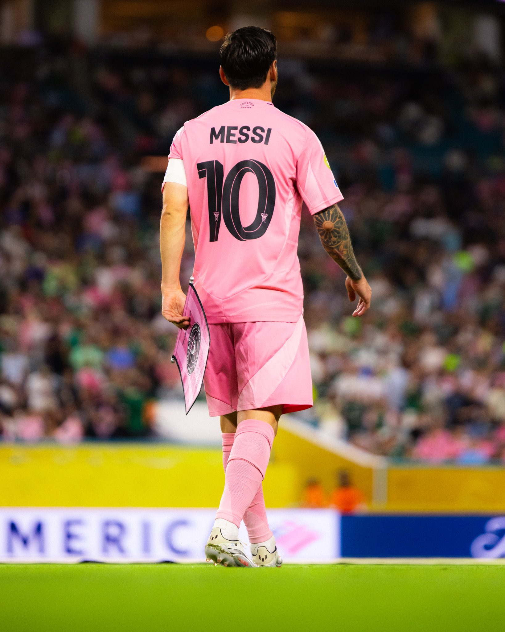 罗马横扫阿根廷，C罗惊艳四座