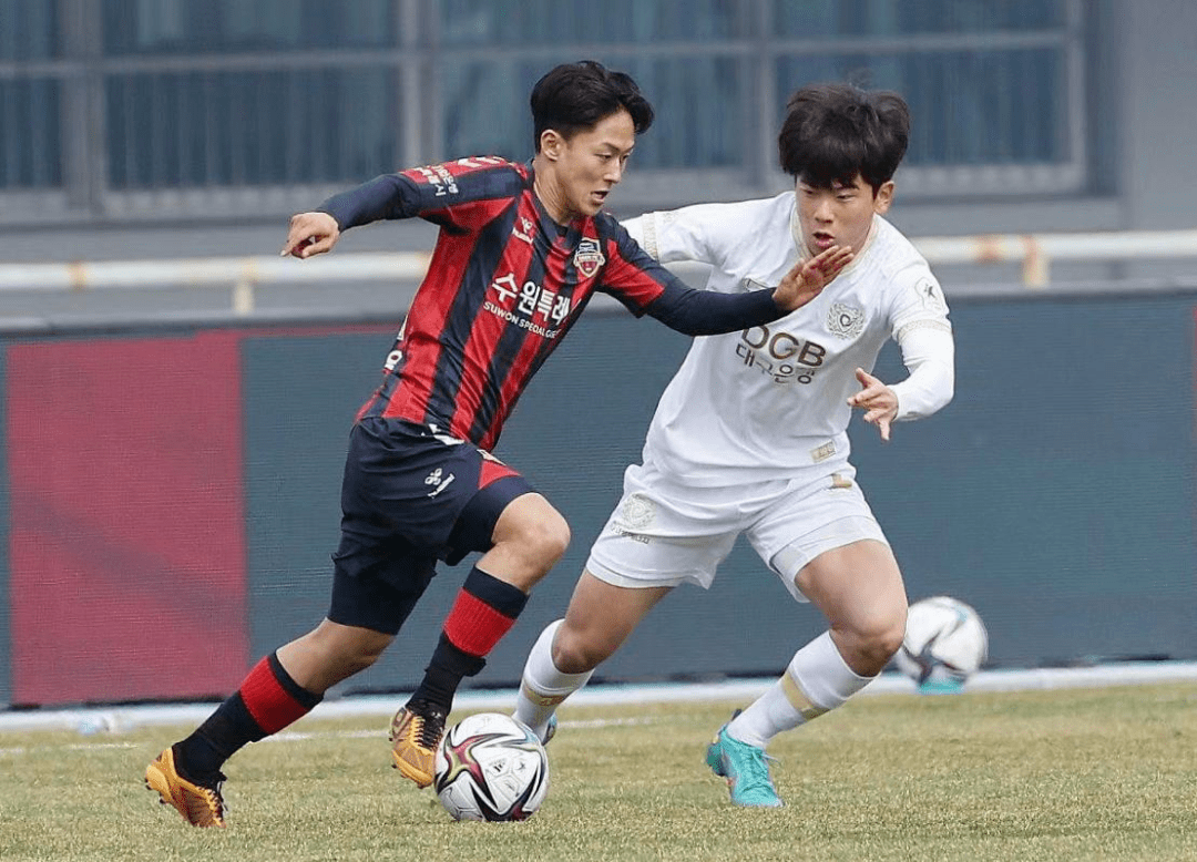 里尔客场痛失卡昂逆转，连胜势头暂止