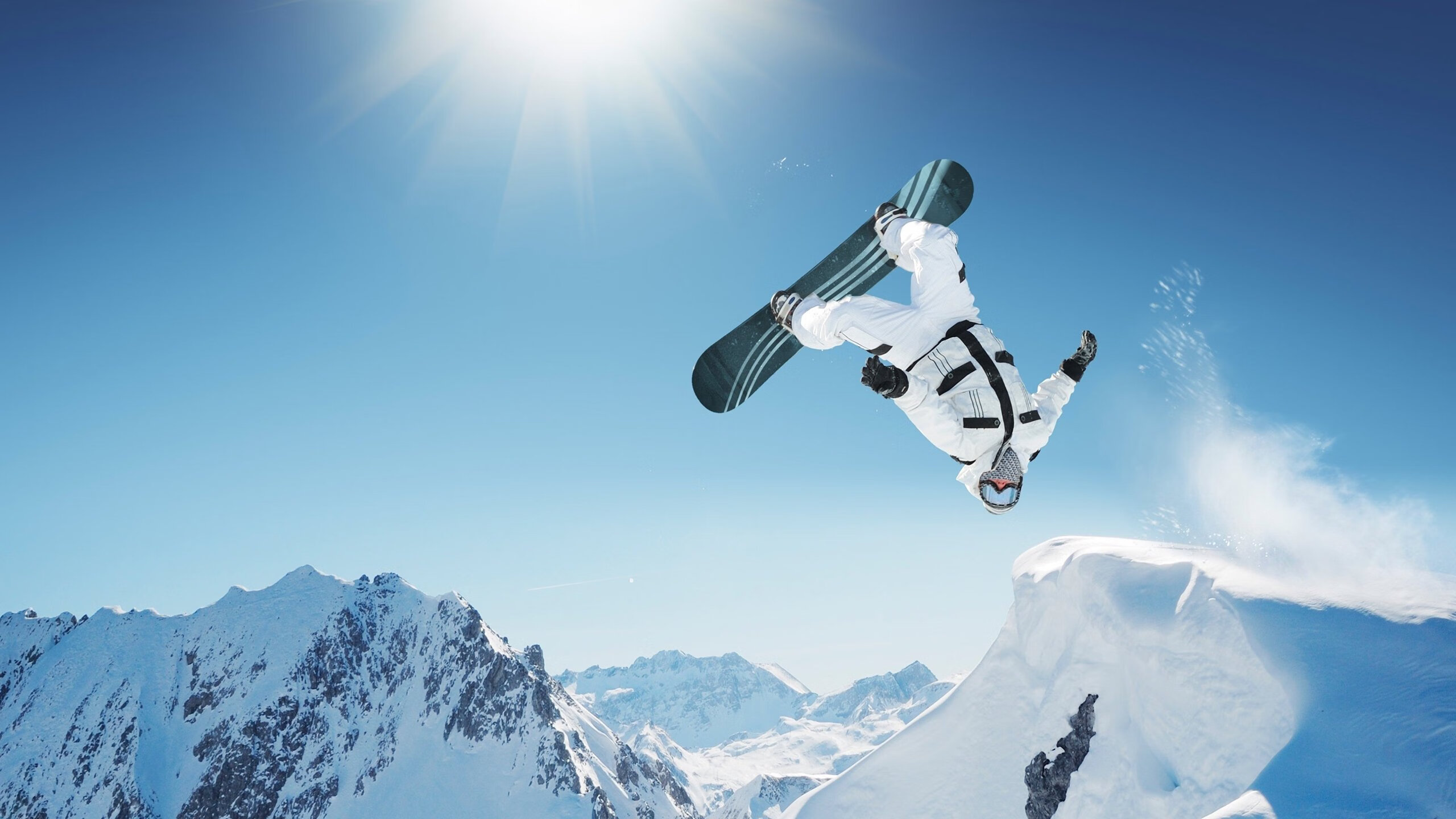 法比尼奥中场爆发定乾坤，阿尔及利亚逆境逆转芬兰